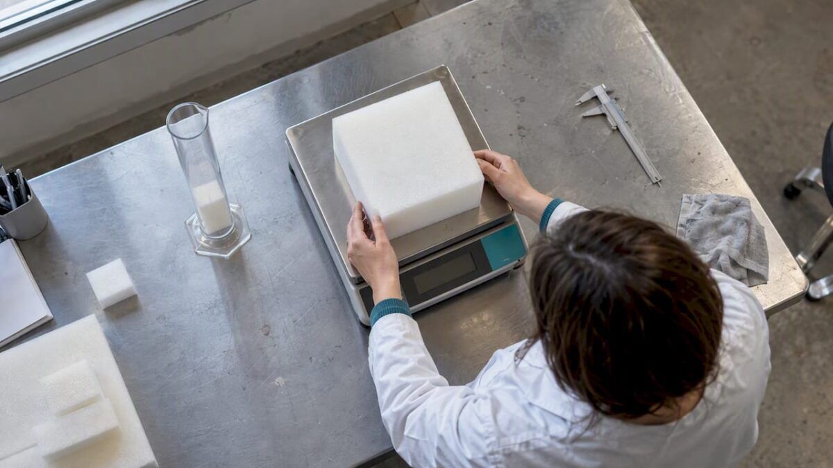 Bloque de espuma HR para balanza de laboratorio
